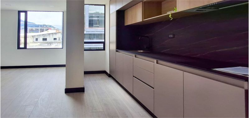 Apartaestudio en Venta en Bogotá, D.C., Santa Barbara Oriental-Usaquén-0