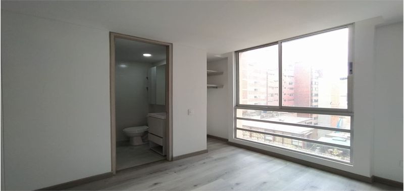 Apartaestudio en Venta en Bogotá, D.C., Las Aguas-6