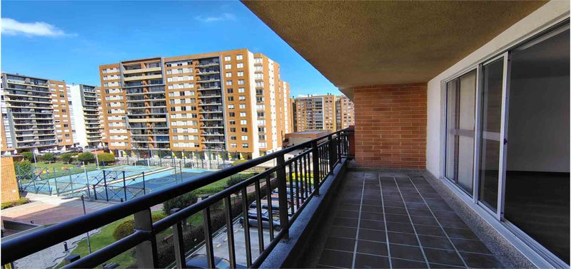 Apartamento en Venta en Bogotá, D.C., Gran Granada-3