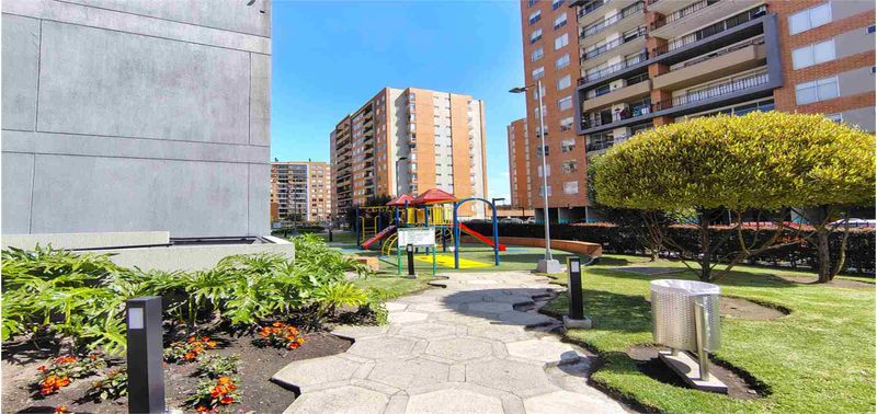 Apartamento en Venta en Bogotá, D.C., Gran Granada-28