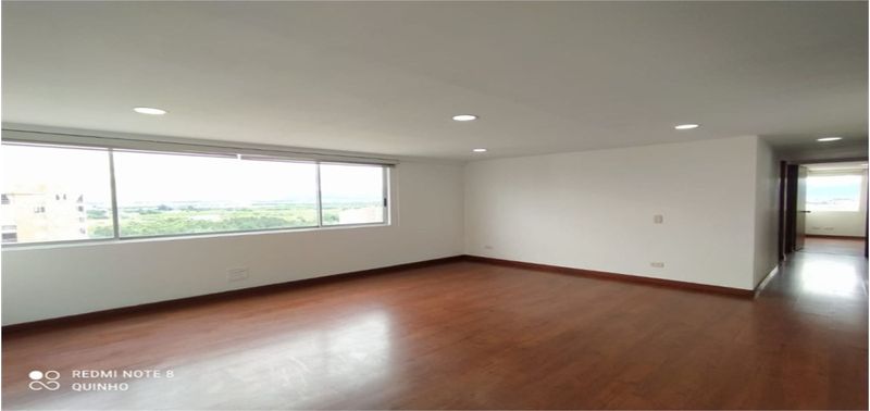Apartamento en Venta en Bogotá, D.C., Gran Granada-1