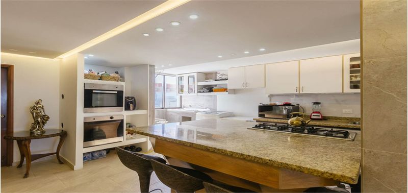 Apartamento en Venta en Santa Marta, Rodadero Sur-11
