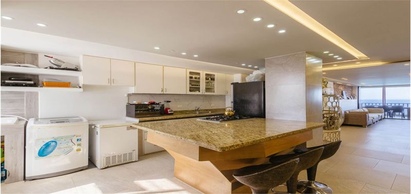 Apartamento en Venta en Santa Marta, Rodadero Sur-12