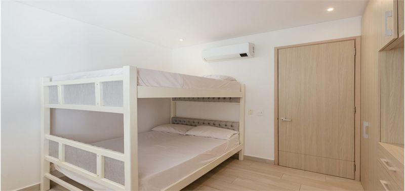 Apartamento en Venta en Santa Marta, Rodadero Sur-12