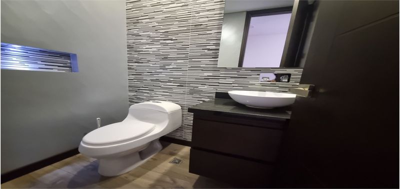 Apartamento en Venta en Bogotá, D.C., Chico Navarra Carrera 23 Calle 101-9