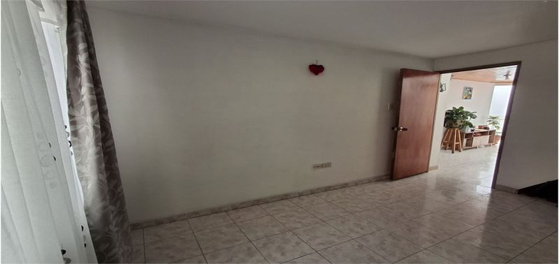 Casa en Venta en Bogotá, D.C., Santa Matilde-5