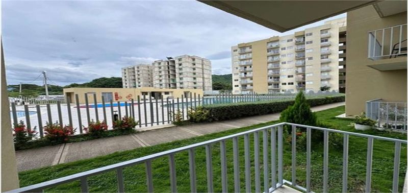 Apartamento en Venta en Santa Marta, Conj. Aviva Sierra-1