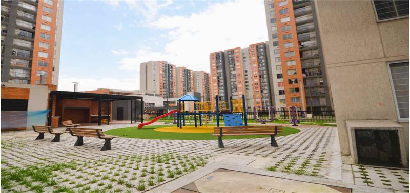 Apartamento en Venta en Bogotá, D.C., Fontibón-17
