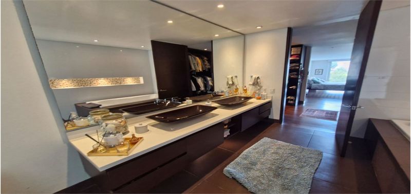 Apartamento en Venta en Bogotá, D.C., Los Rosales Emaús-17