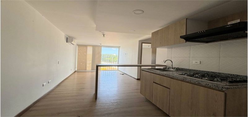 Apartamento en Venta en Santa Marta, Rodadero Sur-0
