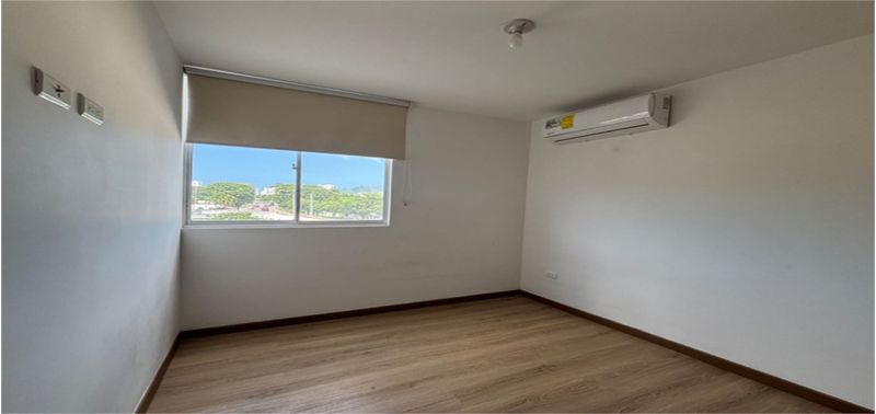 Apartamento en Venta en Santa Marta, Rodadero Sur-4
