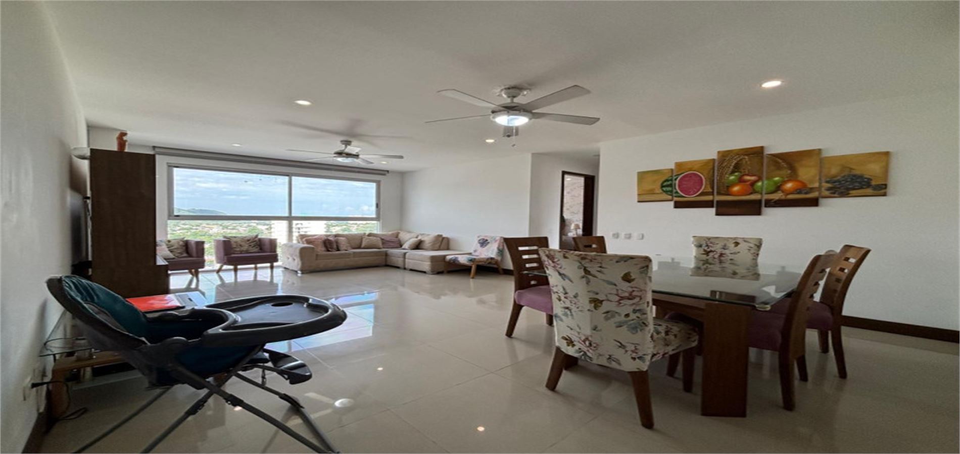 Apartamento en Venta en Santa Marta, Bavaria Country-1