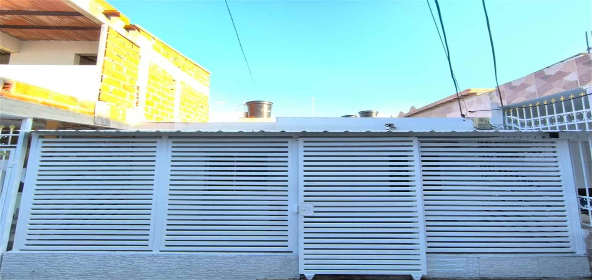 Casa en Venta en Santa Marta, VIA BONDA