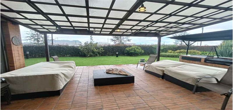 Casa en Venta en Bogotá, D.C., Hacienda San Simón Pl. 1 Al 1-13