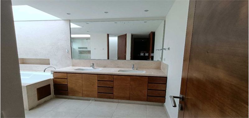 Casa en Venta en Bogotá, D.C., Guaymaral Hacienda San Sebastián-17