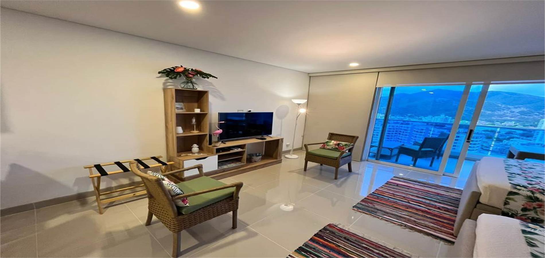 Apartamento en Venta en Santa Marta, playa salguero-0