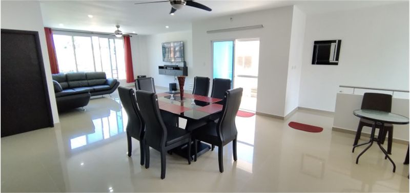 Apartamento en Venta en Santa Marta, Galicia-1