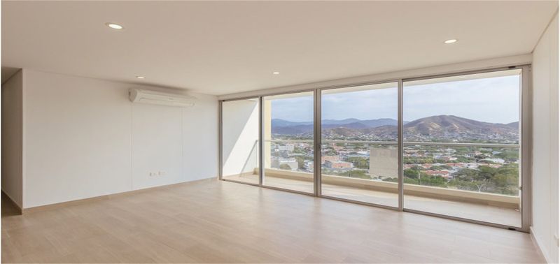 Apartamento en Venta en Santa Marta, El Mayor-3