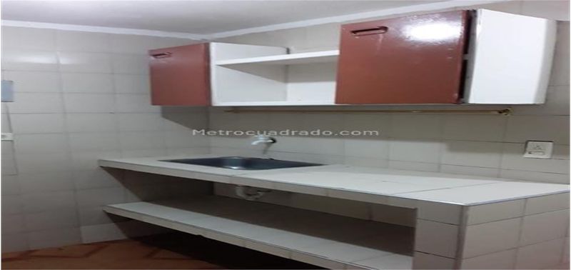 Casa en Venta en Bogotá, D.C., Villa Gladys-Engativá-1