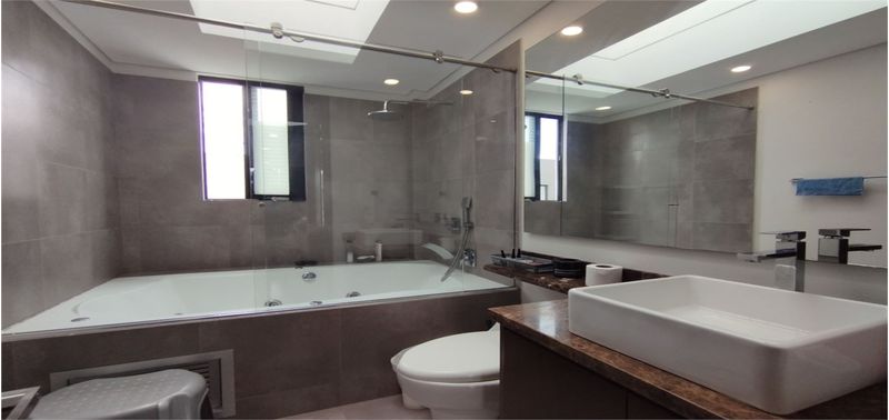 Casa en Venta en Cota, SUMMER HILL VARIANTE COTA - CHIA-19