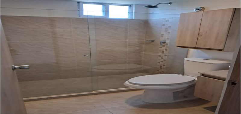 Apartamento en Venta en Santa Marta, Rodadero Sur-8
