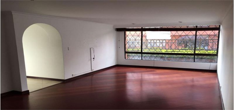 Apartamento en Venta en Bogotá, D.C., PONTEVEDRA 2