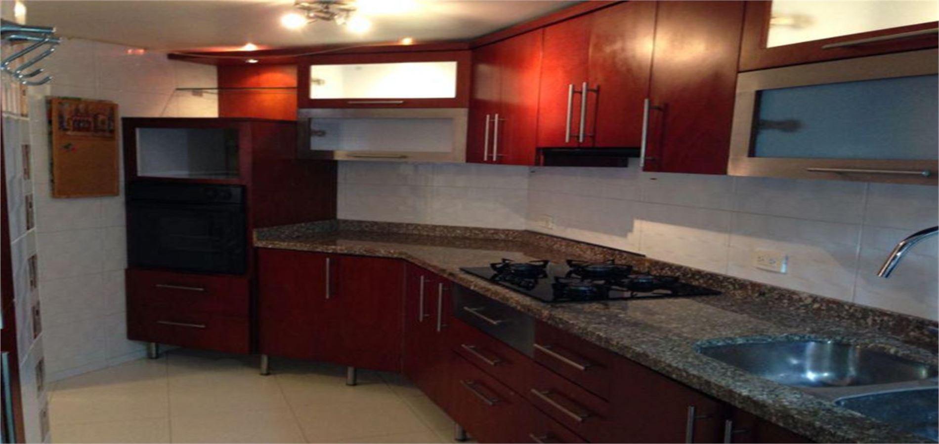 Apartamento en Venta en Bogotá, D.C., PONTEVEDRA 2-1