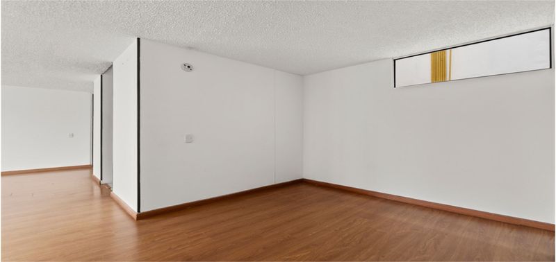 Apartamento en Venta en Bogotá, D.C., Vervenal-2