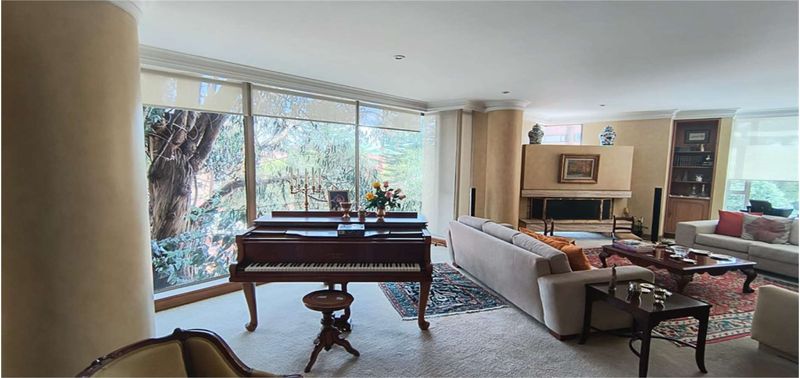 Apartamento en Venta en Bogotá, D.C., Los Rosales Emaús-1