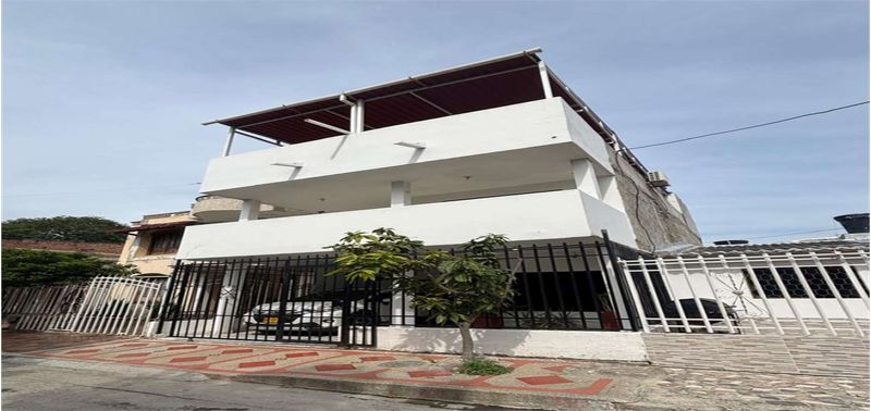 Casa en Venta en Santa Marta, Altos Santa Cruz-0