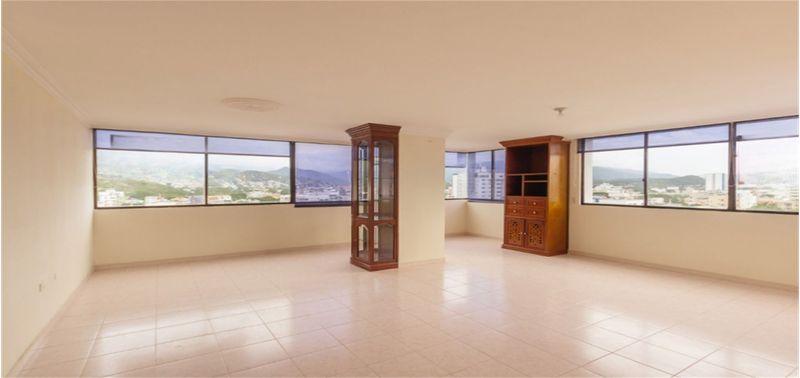 Apartamento en Venta en Santa Marta, Rodadero Sur-1