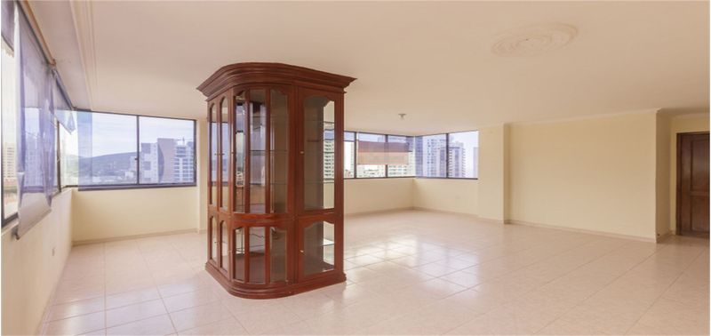 Apartamento en Venta en Santa Marta, Rodadero Sur-2