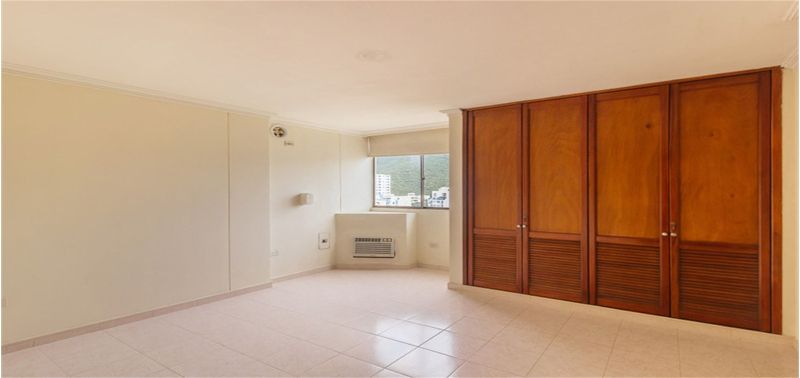 Apartamento en Venta en Santa Marta, Rodadero Sur-9