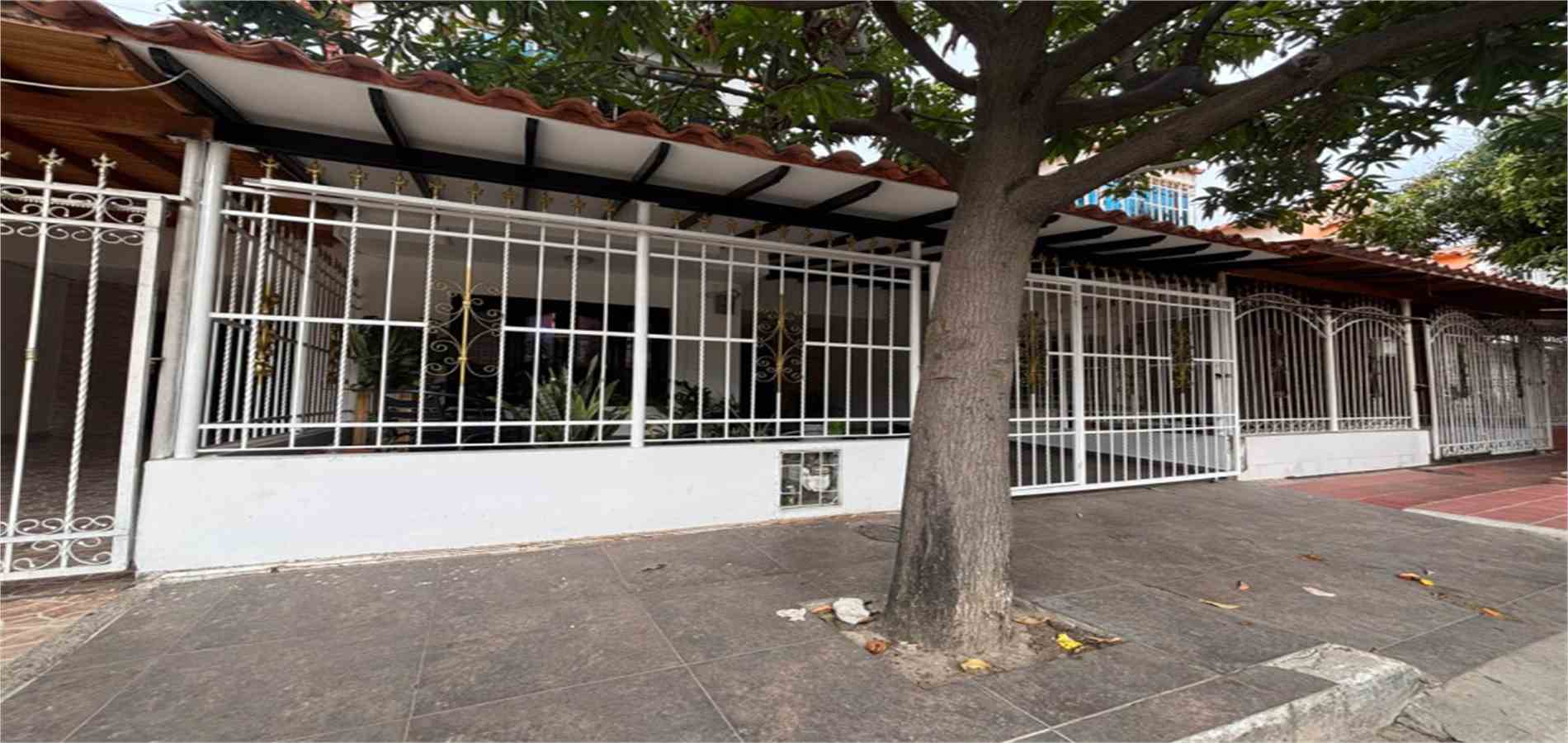 Casa en Venta en Santa Marta, Avenida Libertador