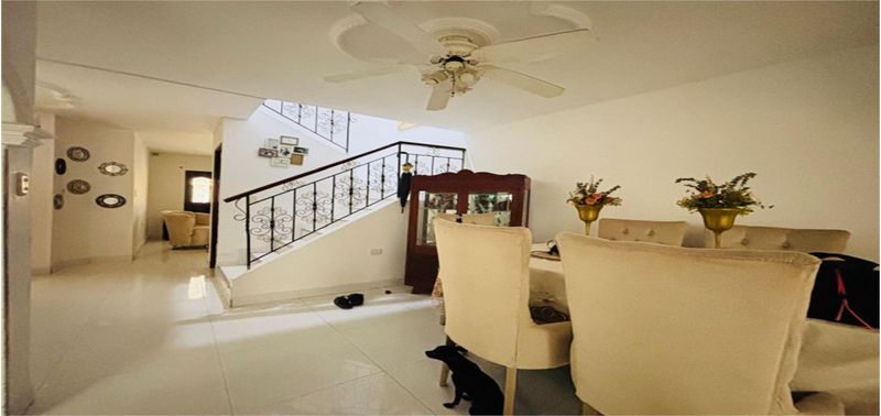 Casa en Venta en Santa Marta, Avenida Libertador-15