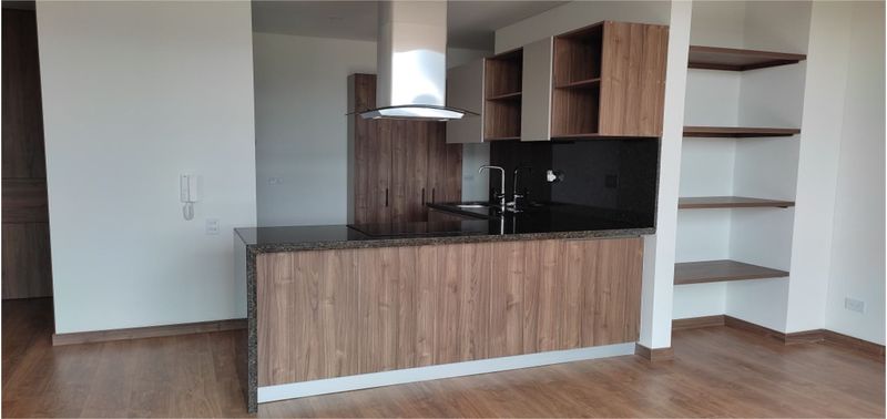 Apartamento en Venta en Bogotá, D.C., Guaymaral Hacienda San Sebastián-2