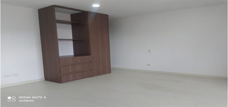 Apartaestudio en Venta en Bogotá, D.C., Santa Teresa-Usaquén-5