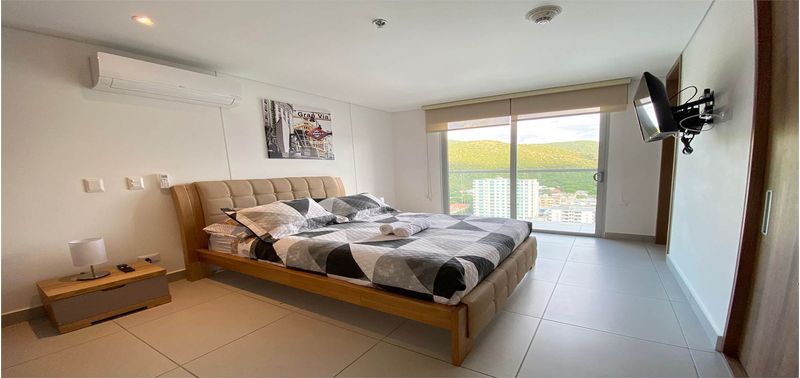 Apartamento en Venta en Santa Marta, Rodadero Sur-12