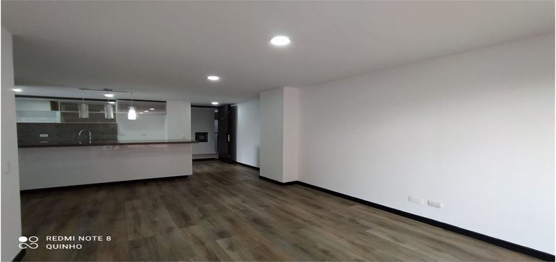Apartamento en Venta en Bogotá, D.C., Bella Suiza-Usaquén-0