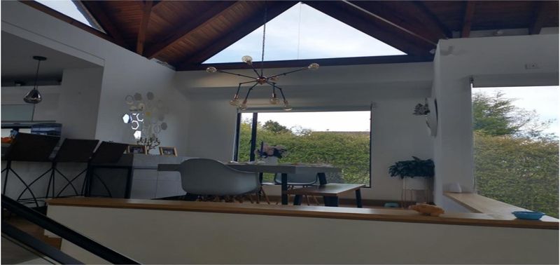 Casa en Venta en La Calera, NORTE-6