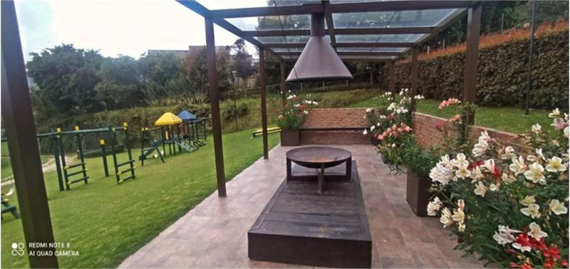 Casa en Venta en La Calera, NORTE-24