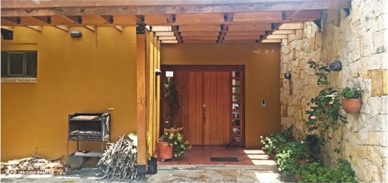 Casa en Venta en La Calera, NORTE-28