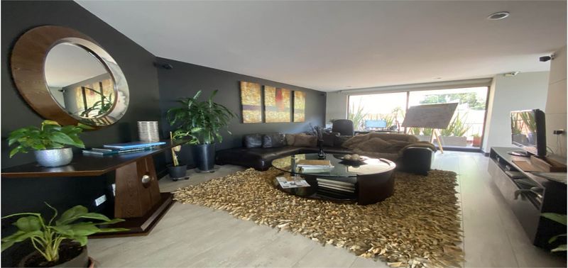 Apartamento en Venta en Bogotá, D.C., Chico Alto-1