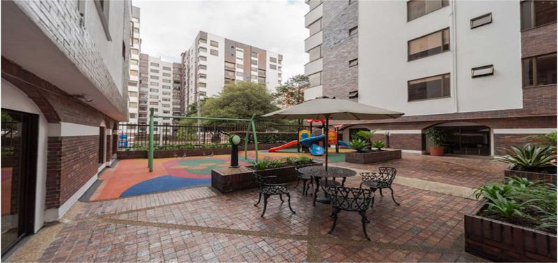 Apartamento en Venta en Bogotá, D.C., Santa Barbara Central-Usaquén-27