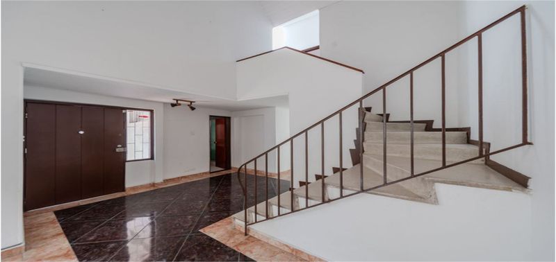 Casa en Venta en Bogotá, D.C., Estoril   Pasadena-0