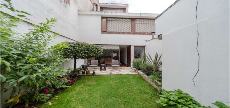 Casa en Venta en Bogotá, D.C., Santa Barbara Central-Usaquén-0