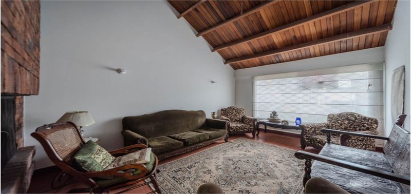Casa en Venta en Bogotá, D.C., Santa Barbara Central-Usaquén-2