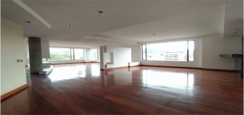 Apartamento en Venta en Bogotá, D.C., Santa Barbara Occidental-Usaquén-1