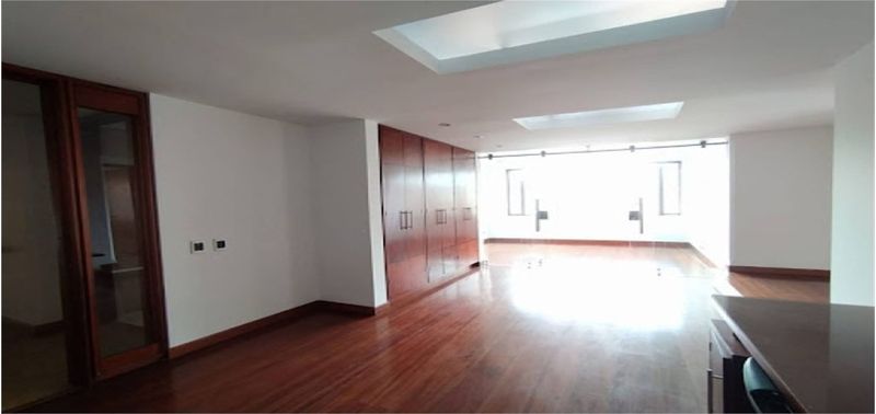 Apartamento en Venta en Bogotá, D.C., Santa Barbara Occidental-Usaquén-23