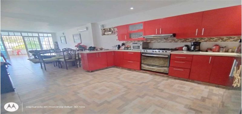 Casa en Venta en Santa Marta, Avenida Del Rio-16